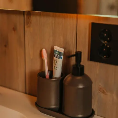 Nydelig Moderne Pa Kikut Med Hoy Standard - 4 Senger 6 Gjester Vakantiehuis *